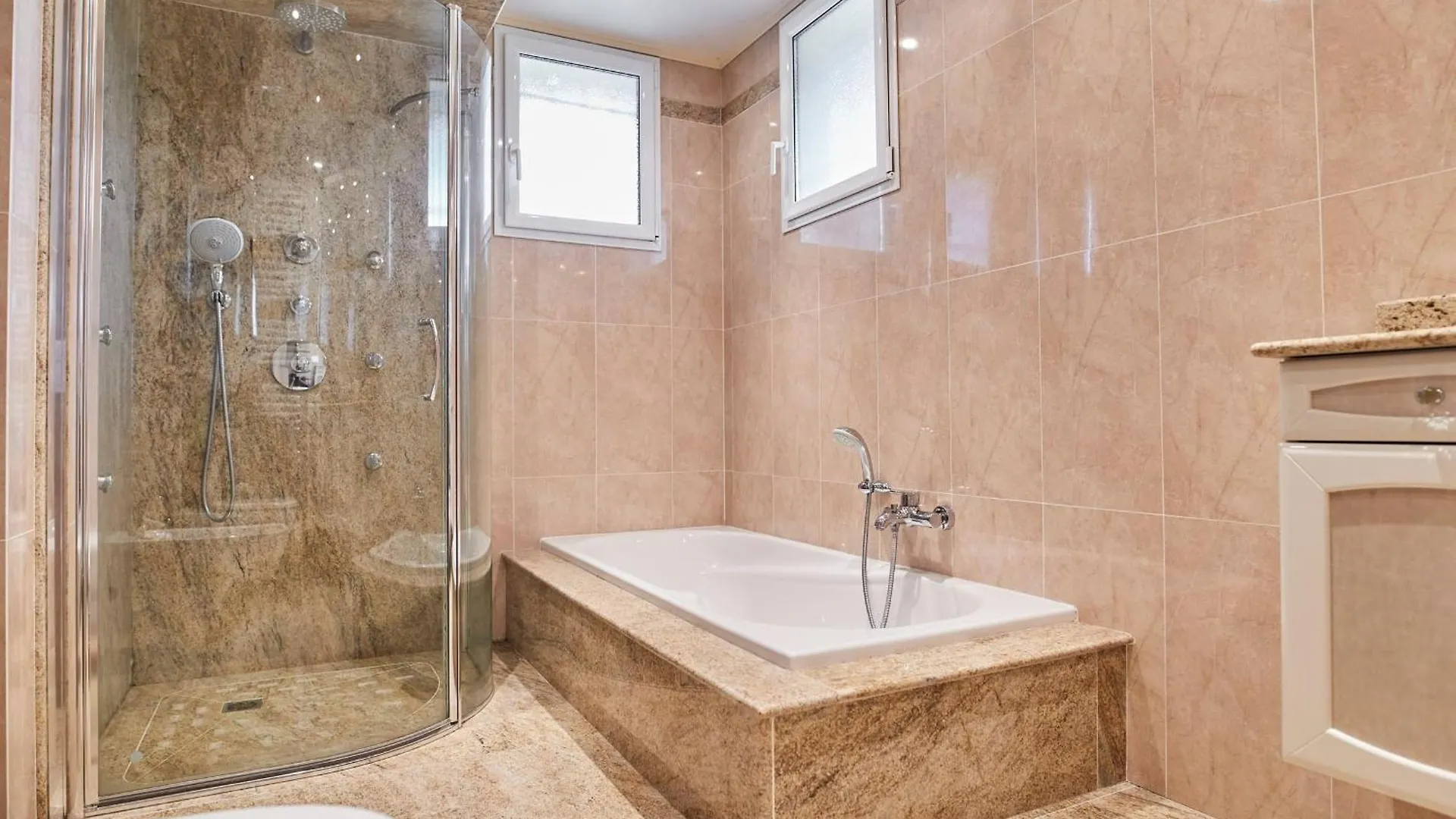 Immogroom - Luxury Villa - Swimming Pool - Fitness - Ac Vallauris France